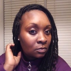 Meet your Posher, Latasha